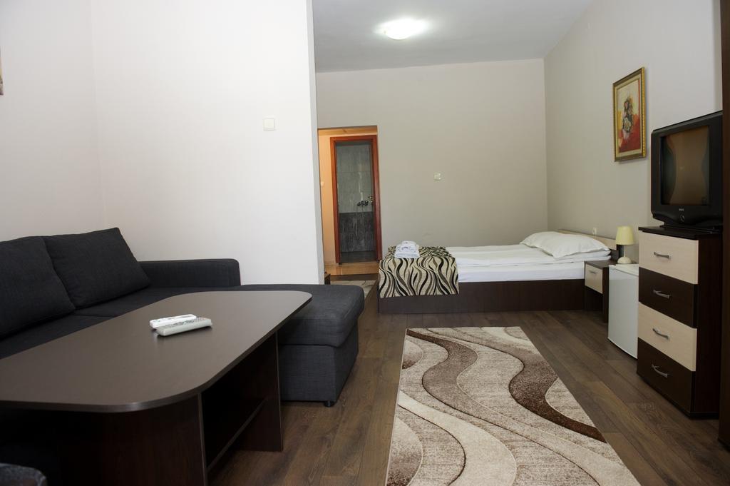 St.St. Constantine And Helena Hotel Sandanski Exterior foto