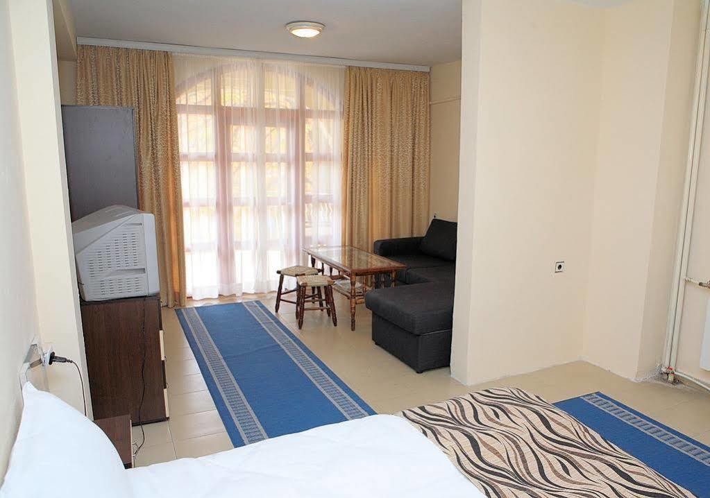 St.St. Constantine And Helena Hotel Sandanski Exterior foto