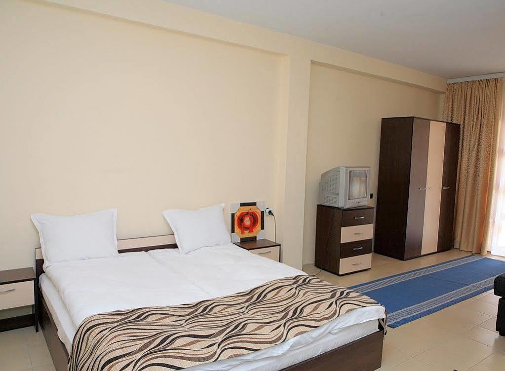 St.St. Constantine And Helena Hotel Sandanski Exterior foto