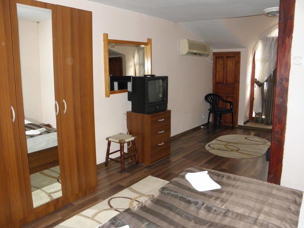 St.St. Constantine And Helena Hotel Sandanski Exterior foto