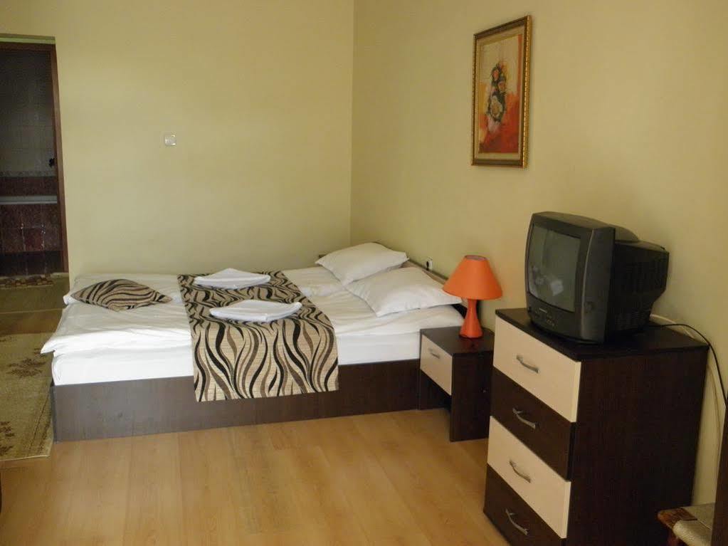 St.St. Constantine And Helena Hotel Sandanski Exterior foto